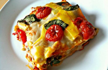 Vegánske lasagne s boloňskou omáčkou z červenej šošovice