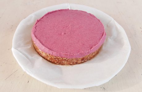 Nepečená malinová torta